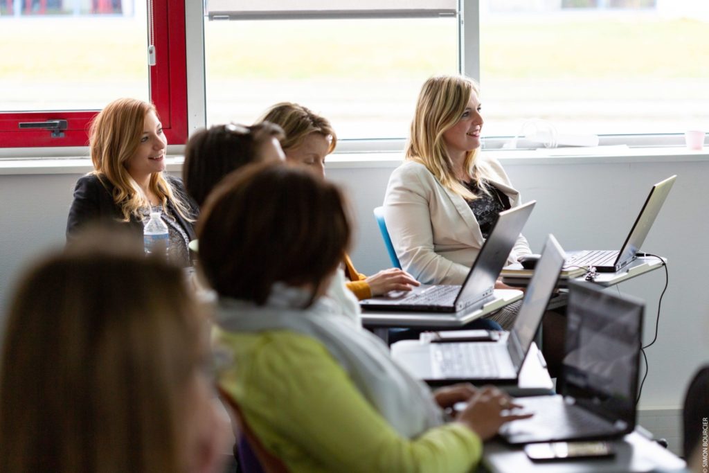 Collaborateurs MV Group en formation